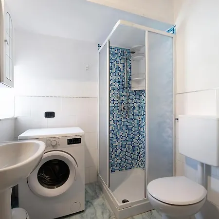 Apartment Bilocale Cilea Con Balcone Varraze