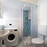 Апартаменты Bilocale Cilea Con Balcone Варацце